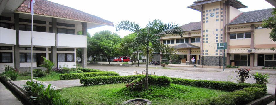 Selamat Datang Di Website Resmi SMP SWASTA ISLAM AL-FALAH!